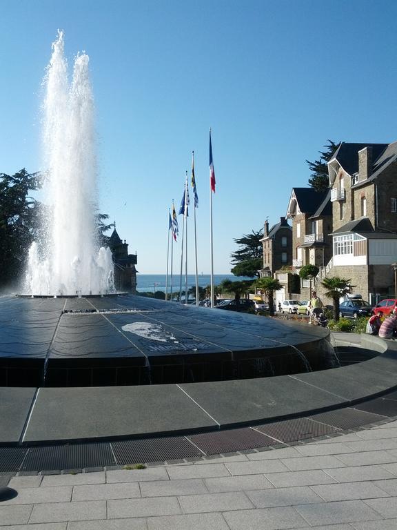 T2-300M Plage-L'Estacade- St Enogat A Dinard Extérieur photo